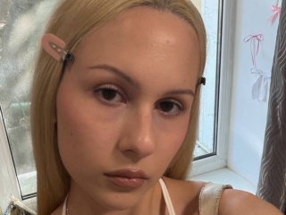 Webcam sex con Crystalsymes