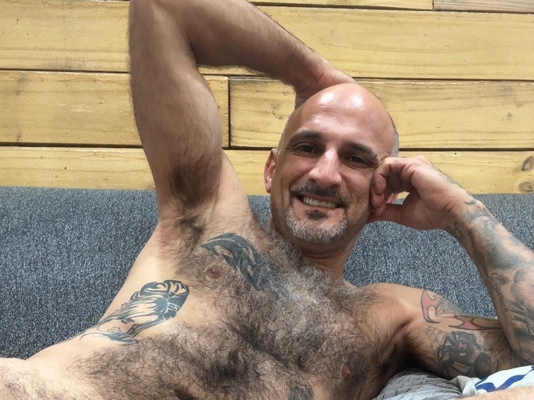Perfil con Cubanlos24 - Imagen  n°0