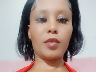 Sexo por webcam con Cumcandyqueen