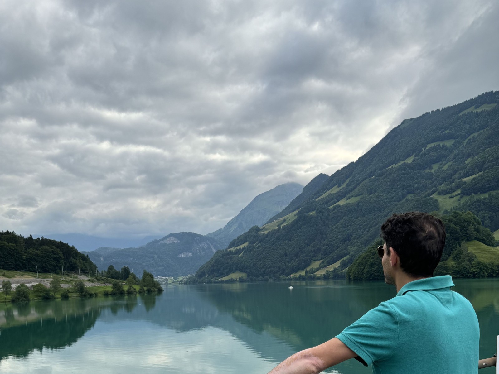 Profil de Curiousmediboi - Photo n°0
