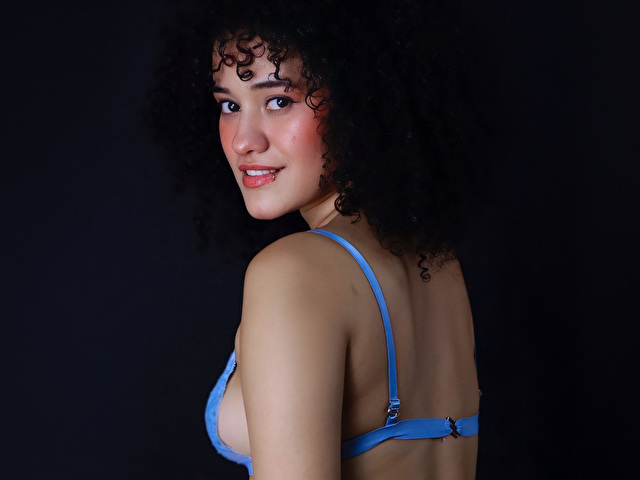Curlynatasha's profiel - Afbeelding n°55