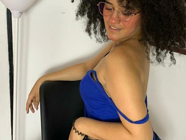 Curlynatasha's profiel - Afbeelding n°6