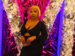 Webcam sex met Curvy_Gorrilagrip