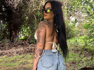 Curvy_Kim's Sexcam