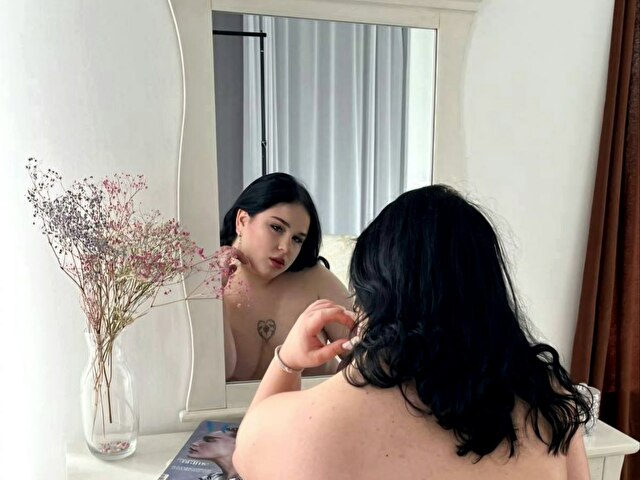 Curvydaniela's profile - Image n°0