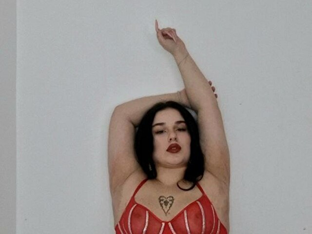 Curvydaniela's profiel - Afbeelding n°23