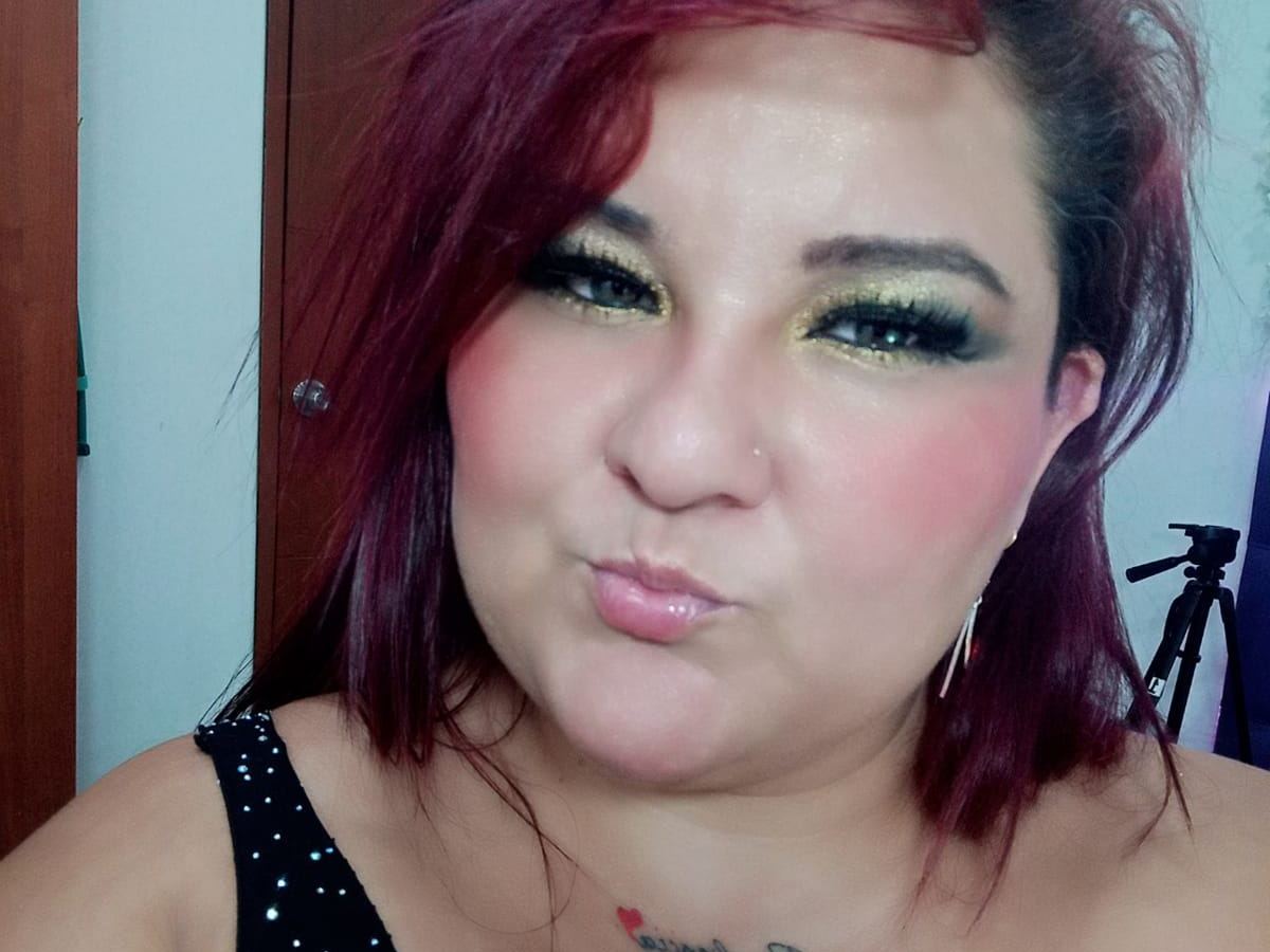 Curvyema21's profiel - Afbeelding n°8