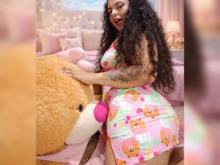 Curvyhotxxx's profiel