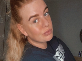 Sexcam Live Show von Curvylj