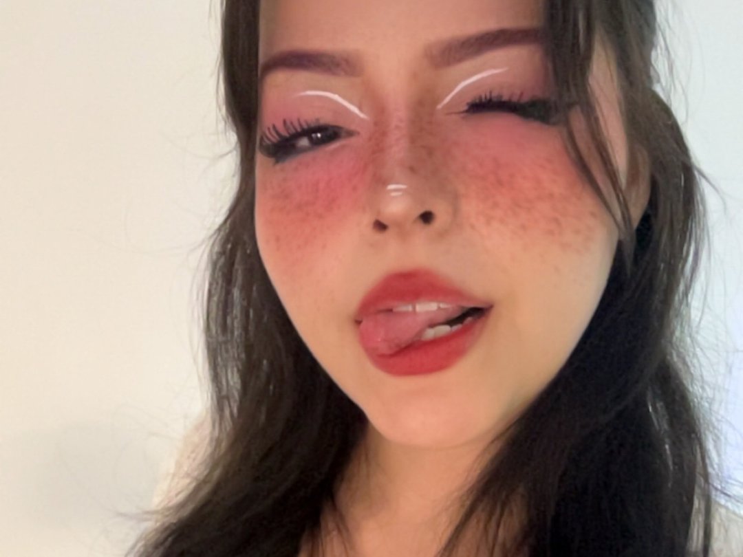 Profil de Curvyrousi - Photo n°1