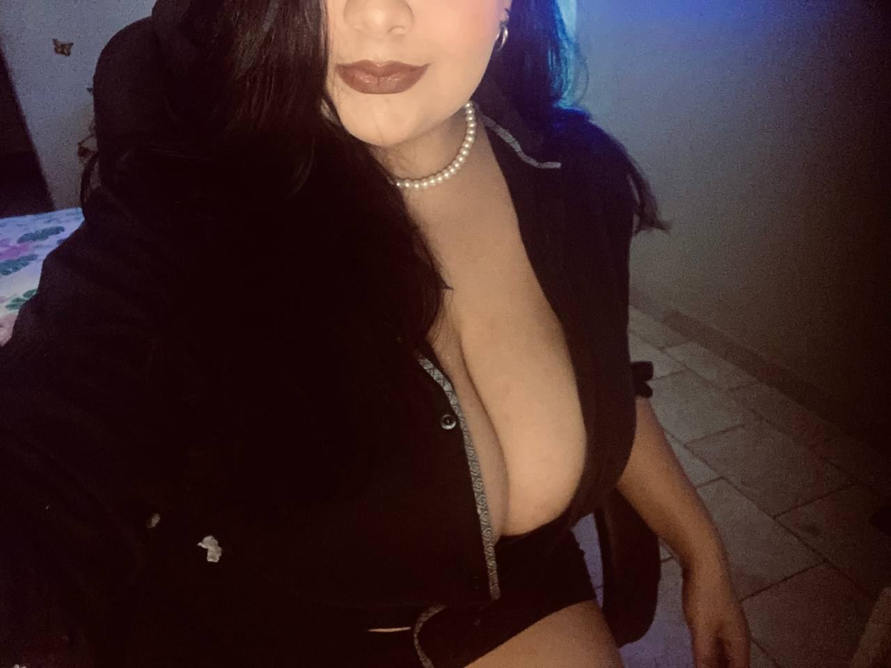 Curvywomann's profile - Image n°1