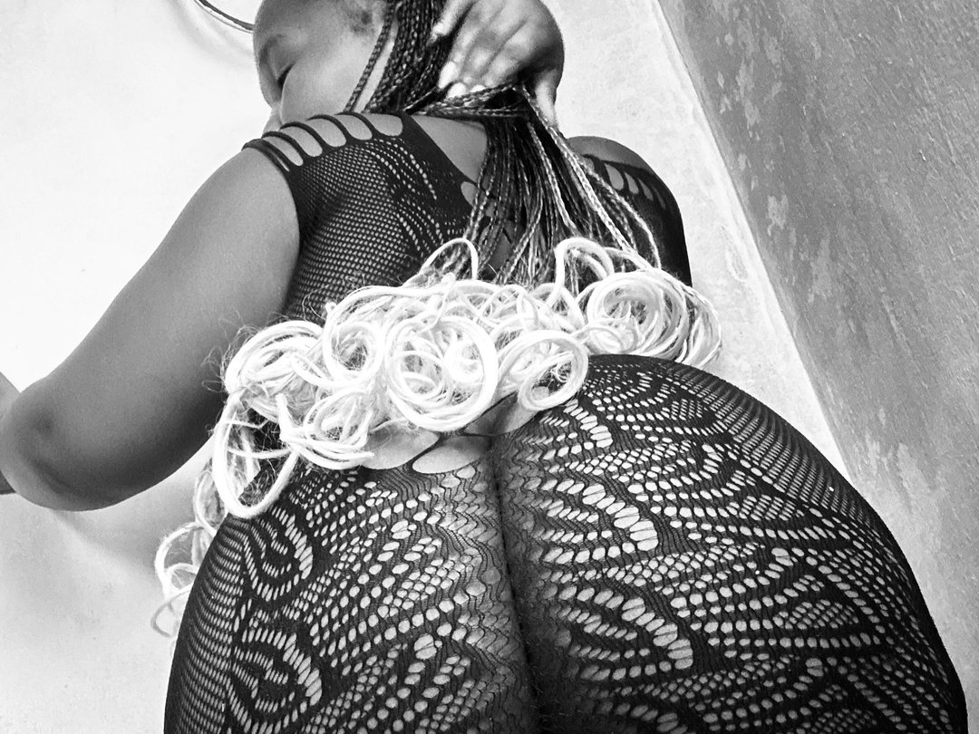 Profil de Curvyxxcumbucket - Photo n°0