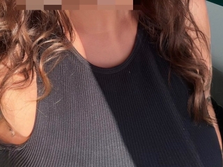 Webcam sex with Curvyyy_Brunette
