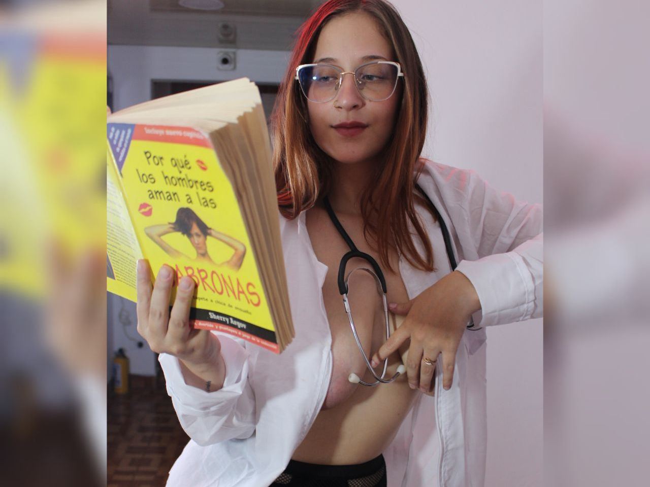 Perfil con cutelauracos - Imagen  n°6