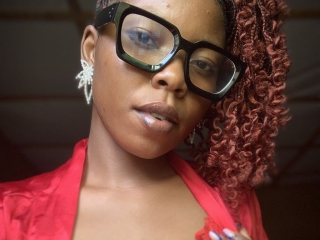Sexcam Live Show von Cynthiabernad