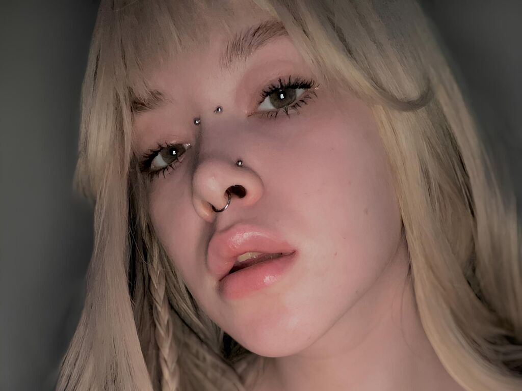 Dacotabee's profile - Image n°1