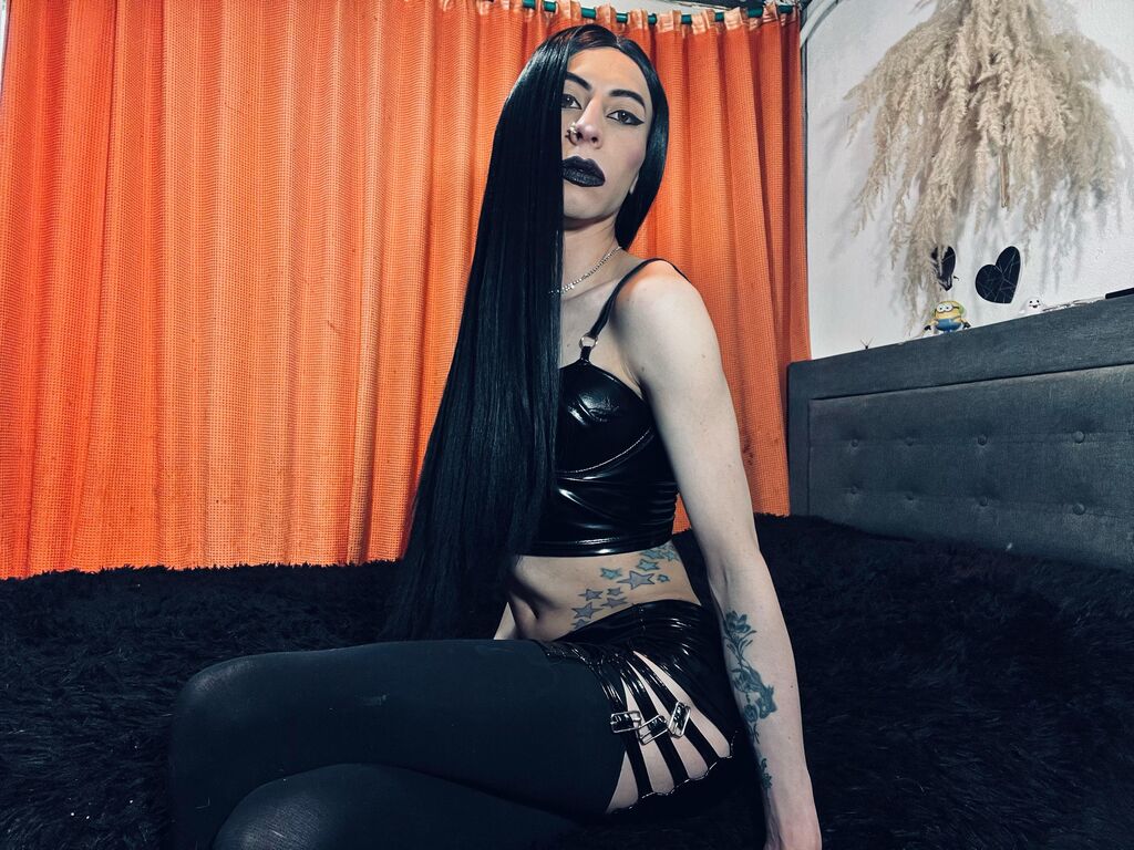 Daffneepappas's profile - Image n°1