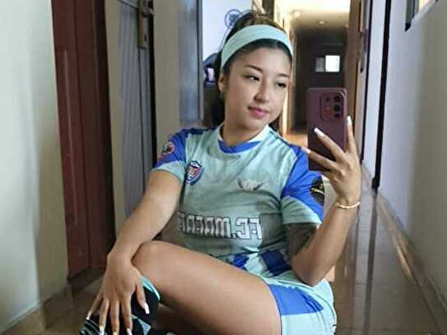 DahianaDmour's profiel - Afbeelding n°7