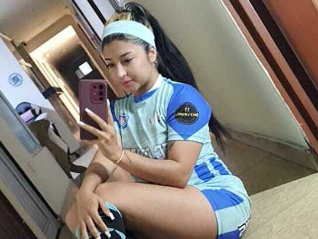 DahianaDmour's profiel - Afbeelding n°8