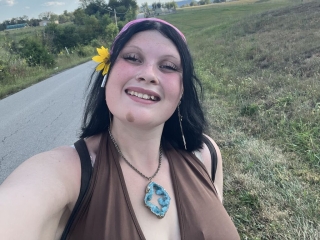 Webcam sex with Daiseylyn