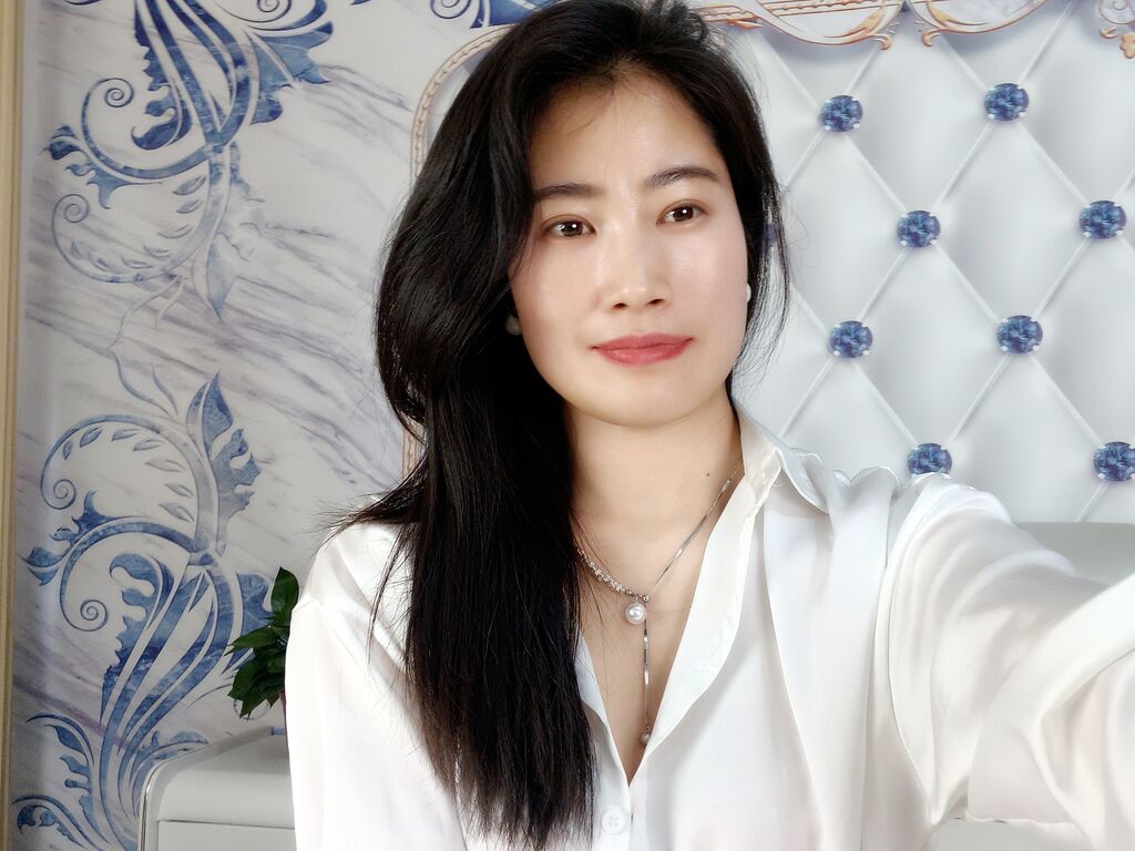 Daisyfeng's profile - Image n°1