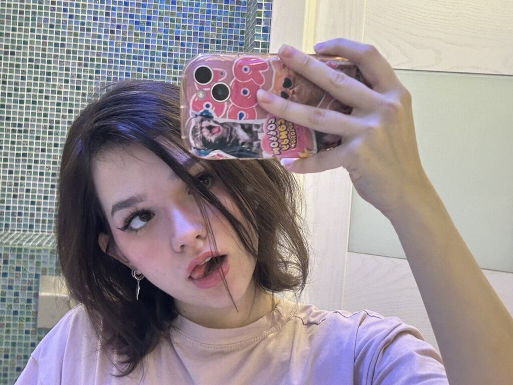 Daisyhames's profile - Image n°0