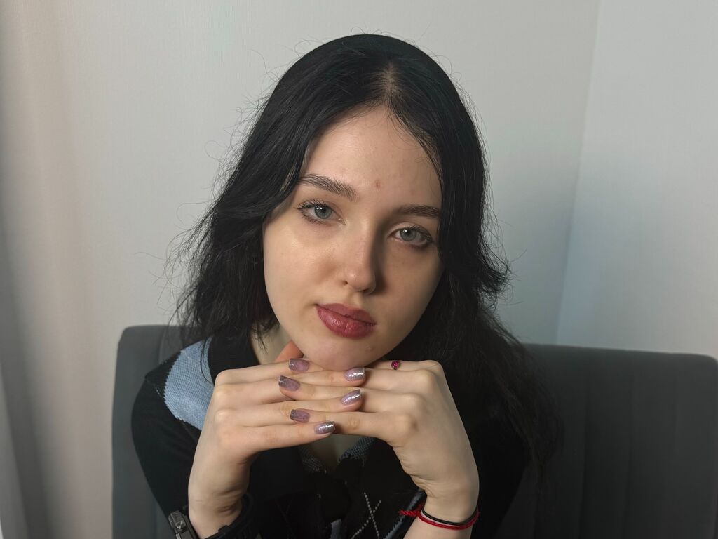 Daisyheaston's profile - Image n°0