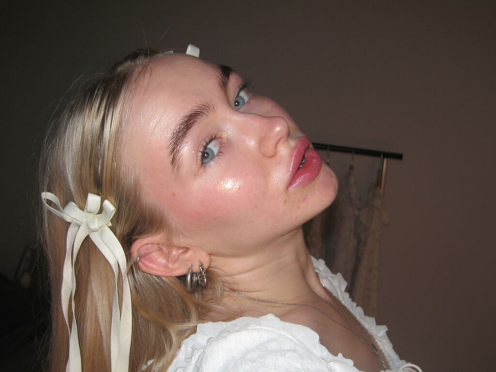 Daisysue's profile - Image n°0