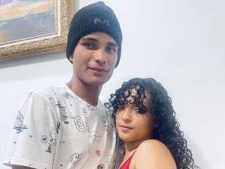 Webcam sex with Daliaandkennedy