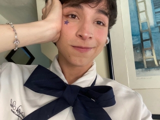 Webcam sex with Damiian21