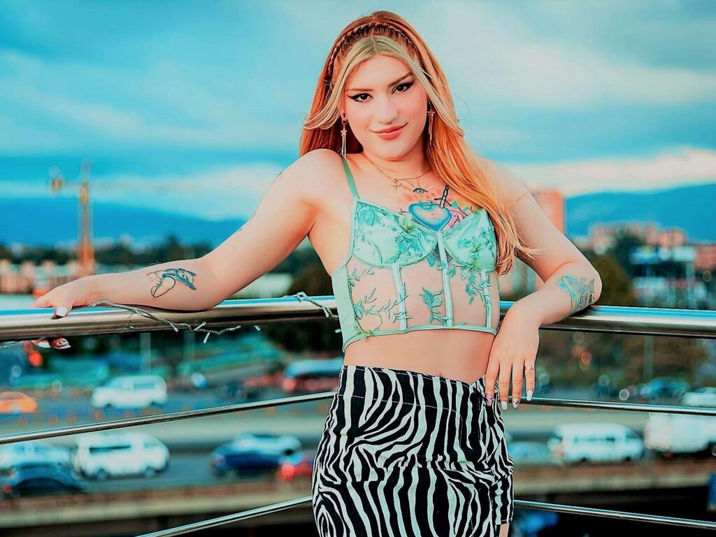 Danieladeleon's profile - Image n°1