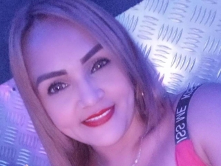 Danielasexy4u's Sexcam