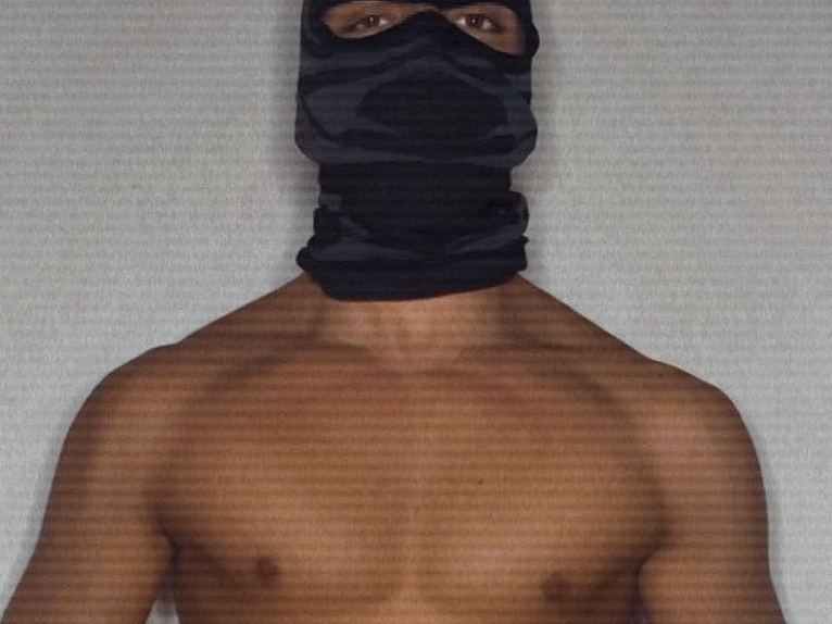 Danielhadid's profile - Image n°3