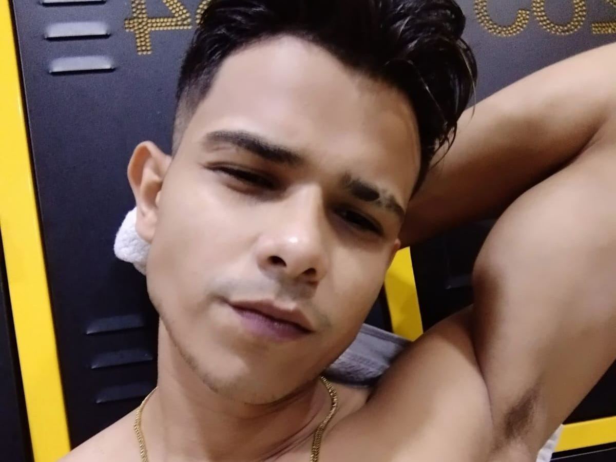 Danielhotsex23's profile - Image n°0
