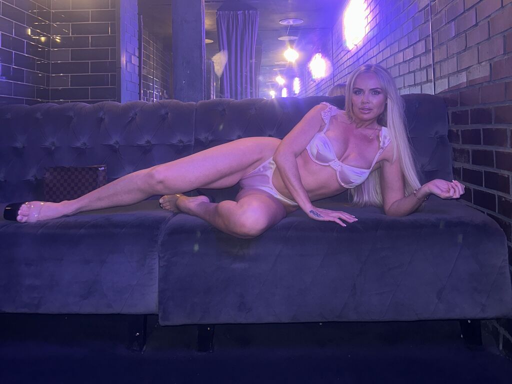Daniellaskyee's profile - Image n°1