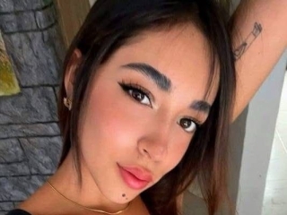 Sexo por webcam con Daniielaperez