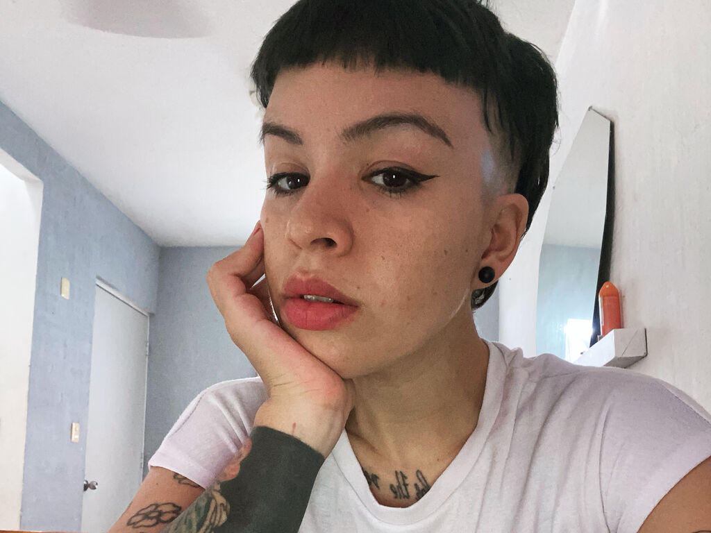 Daninerea's profile - Image n°0