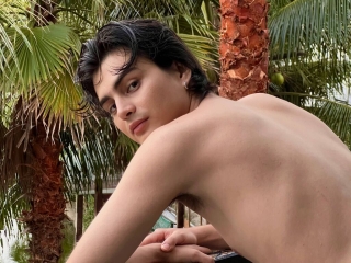 Webcam sex con Danmoore
