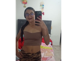 Sexo por webcam con Dannaylopez