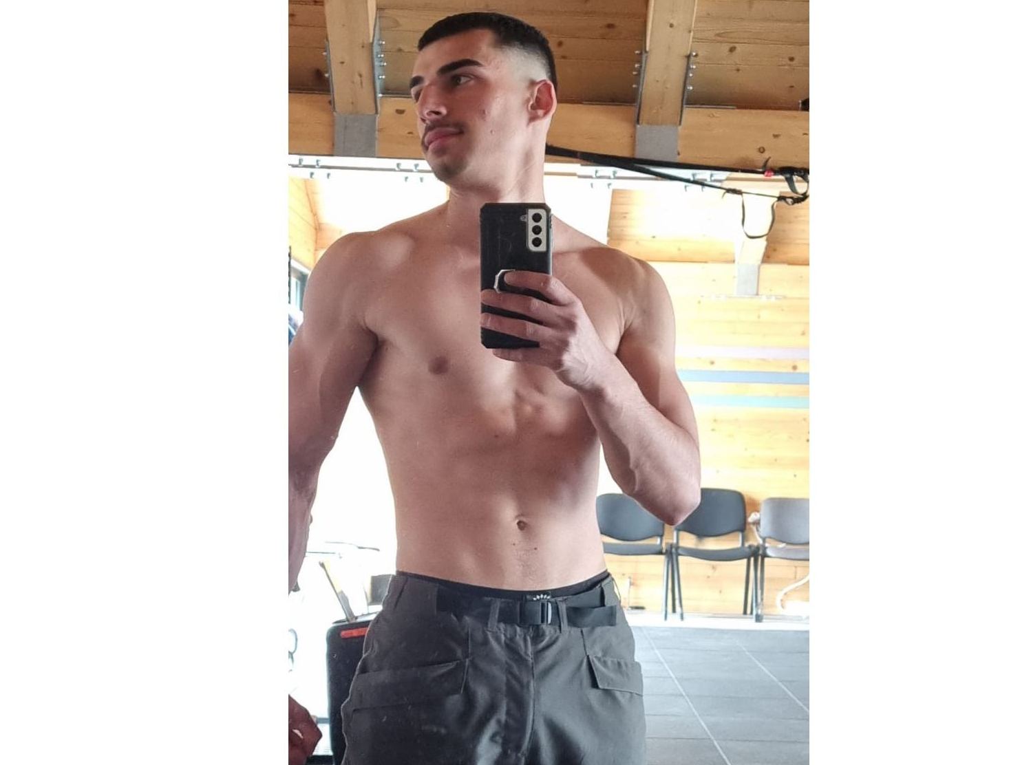 Dannystud18's profile - Image n°0