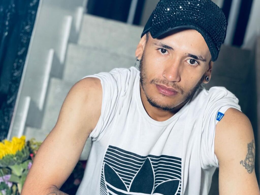 Danteteylor's profile - Image n°1