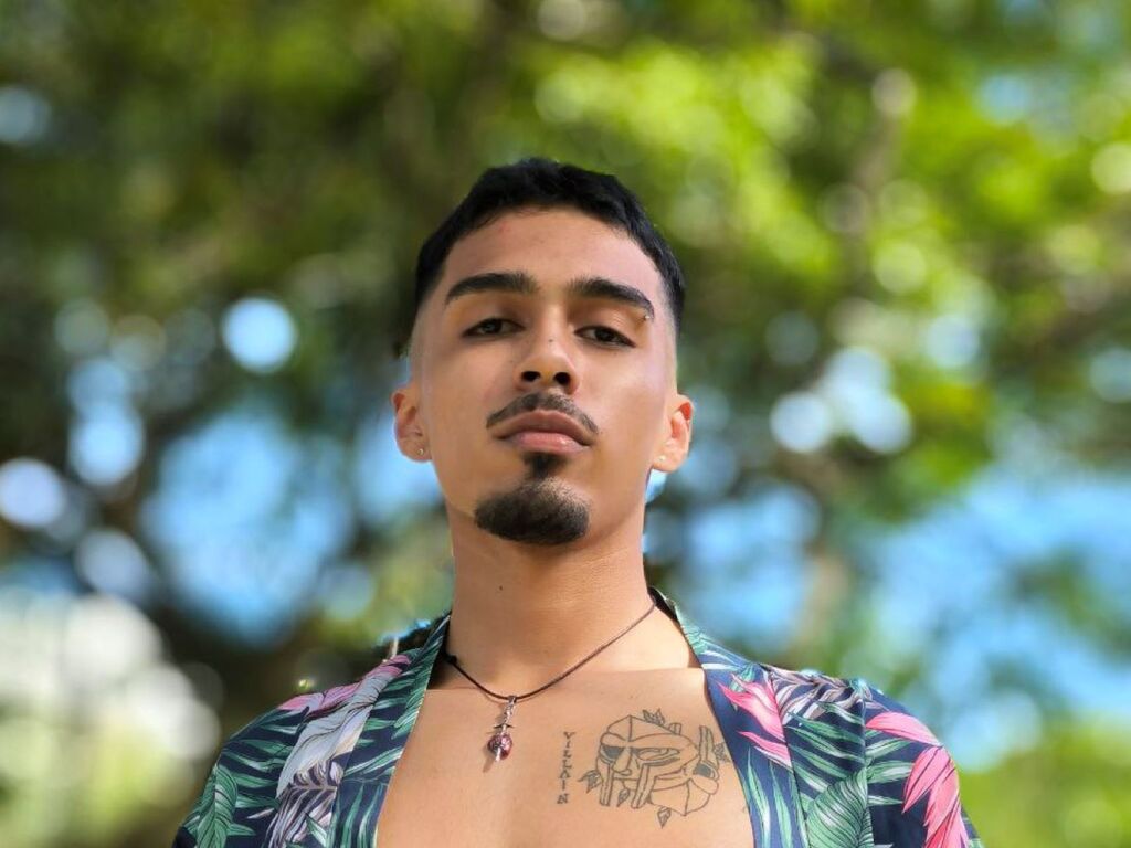 Dantethomson's profile - Image n°0
