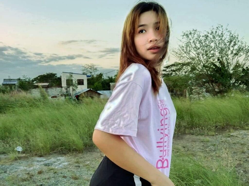 Daphneyhamilton's profile - Image n°3