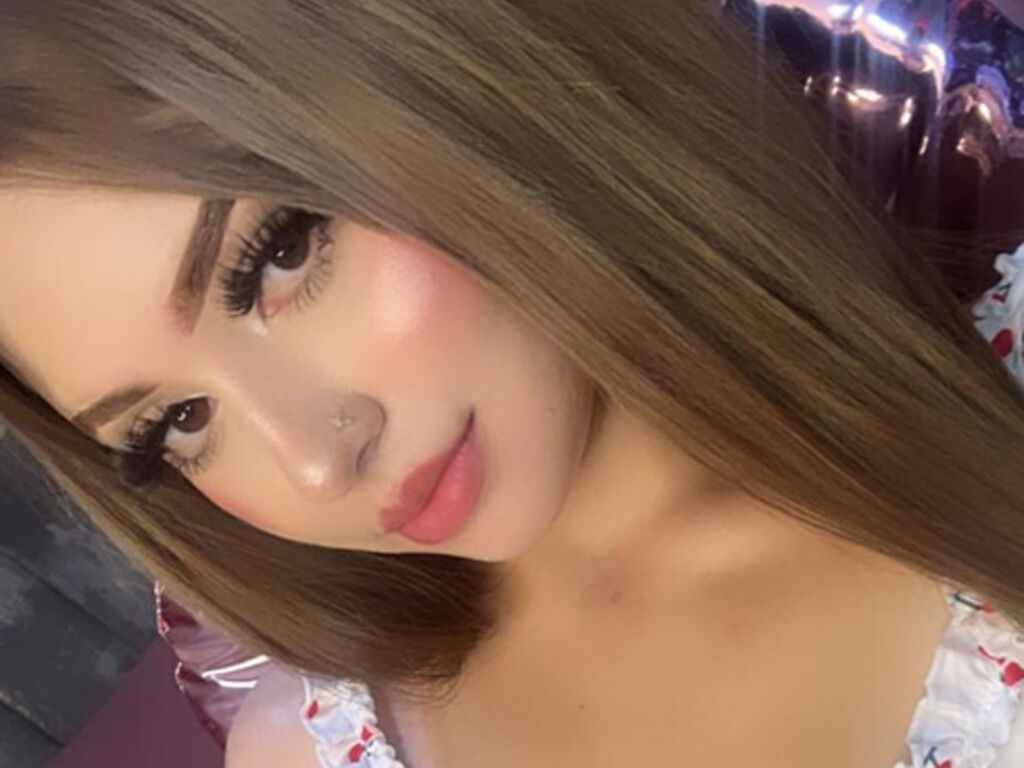 Daphnnejohnson's profile - Image n°1