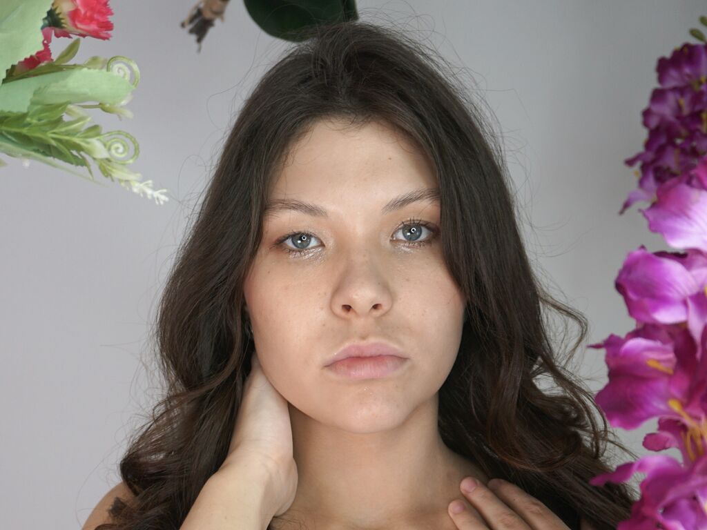 Darceyrovero's profile - Image n°0