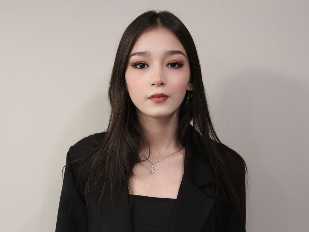 Darcyhoffman's profile - Image n°0