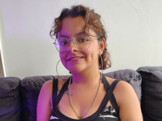 Sexo por webcam con Darcytear
