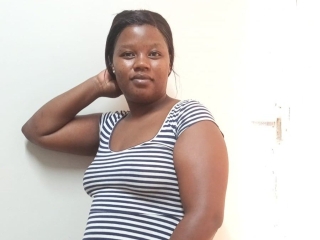 Webcam sex met Darkcandyza