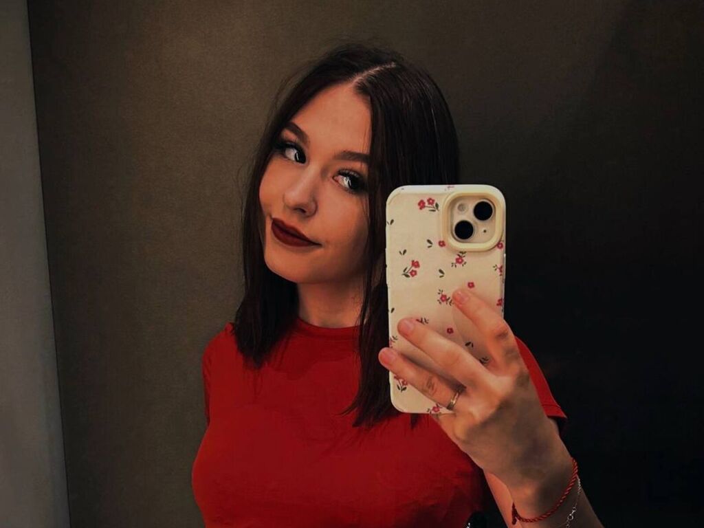 Darlenealiff's profile - Image n°0