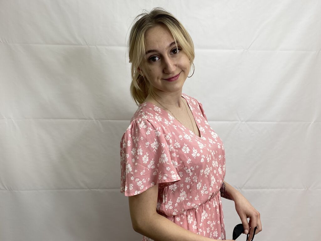Darlenebinford's profile - Image n°0